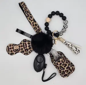 Leopard print keychain set