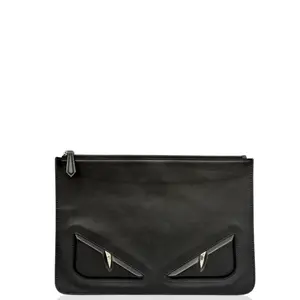 Pre-owned FENDI Leather clutches & wristlets Clutch Calfskin Black (ws012626k2)