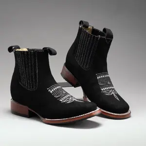 WOMEN'S 723 NOBUCK SQUARE TOE ANKLE BOOTS BLACK