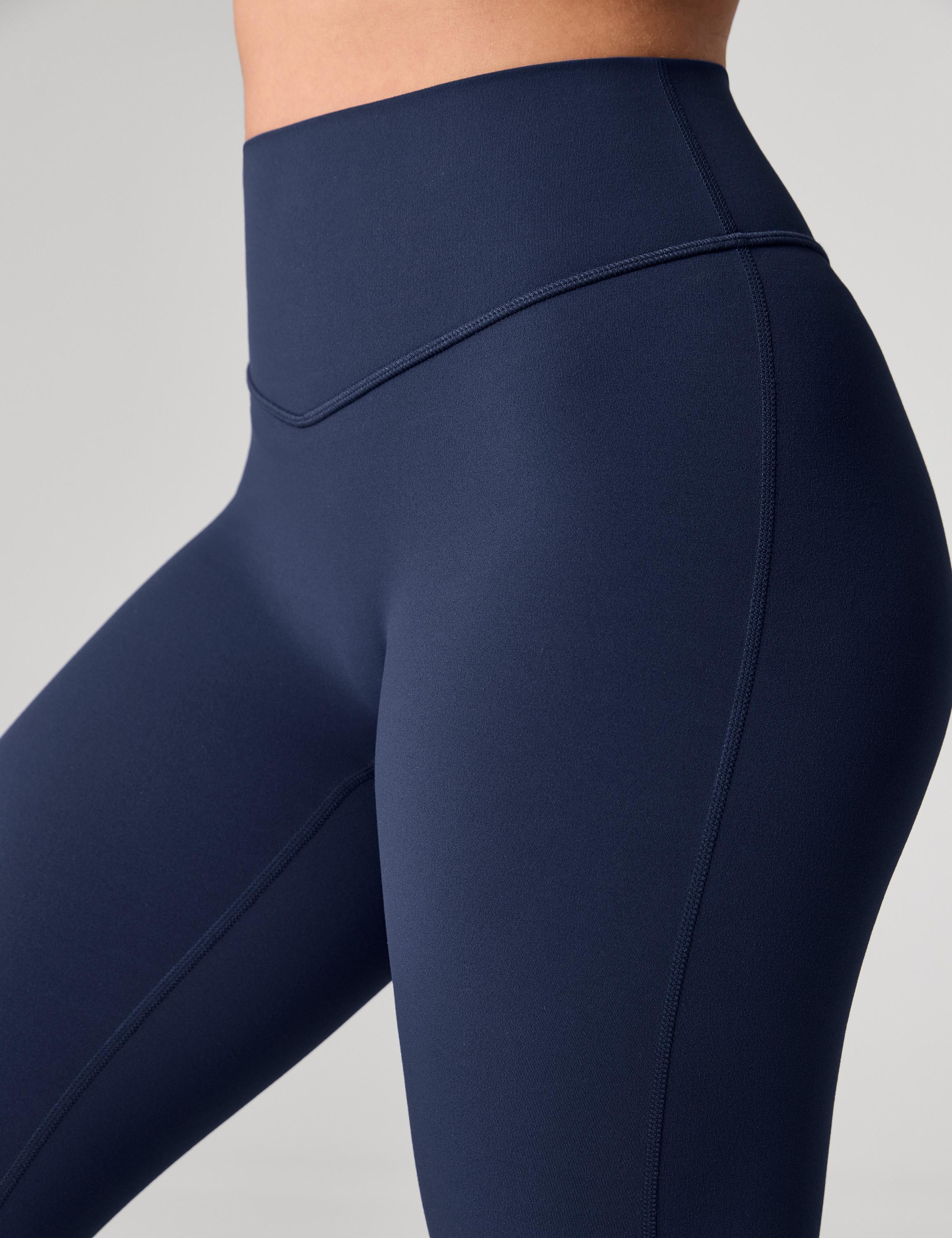 Hugcurve Hidden Scrunch Butt Leggings 25" - No Front Seam SpringStatements