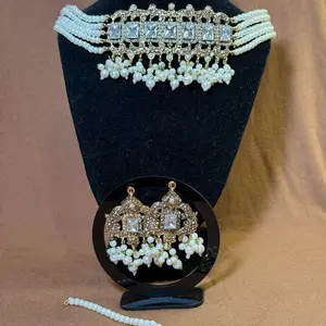 Pakistani Choker Earring & Tikka Set