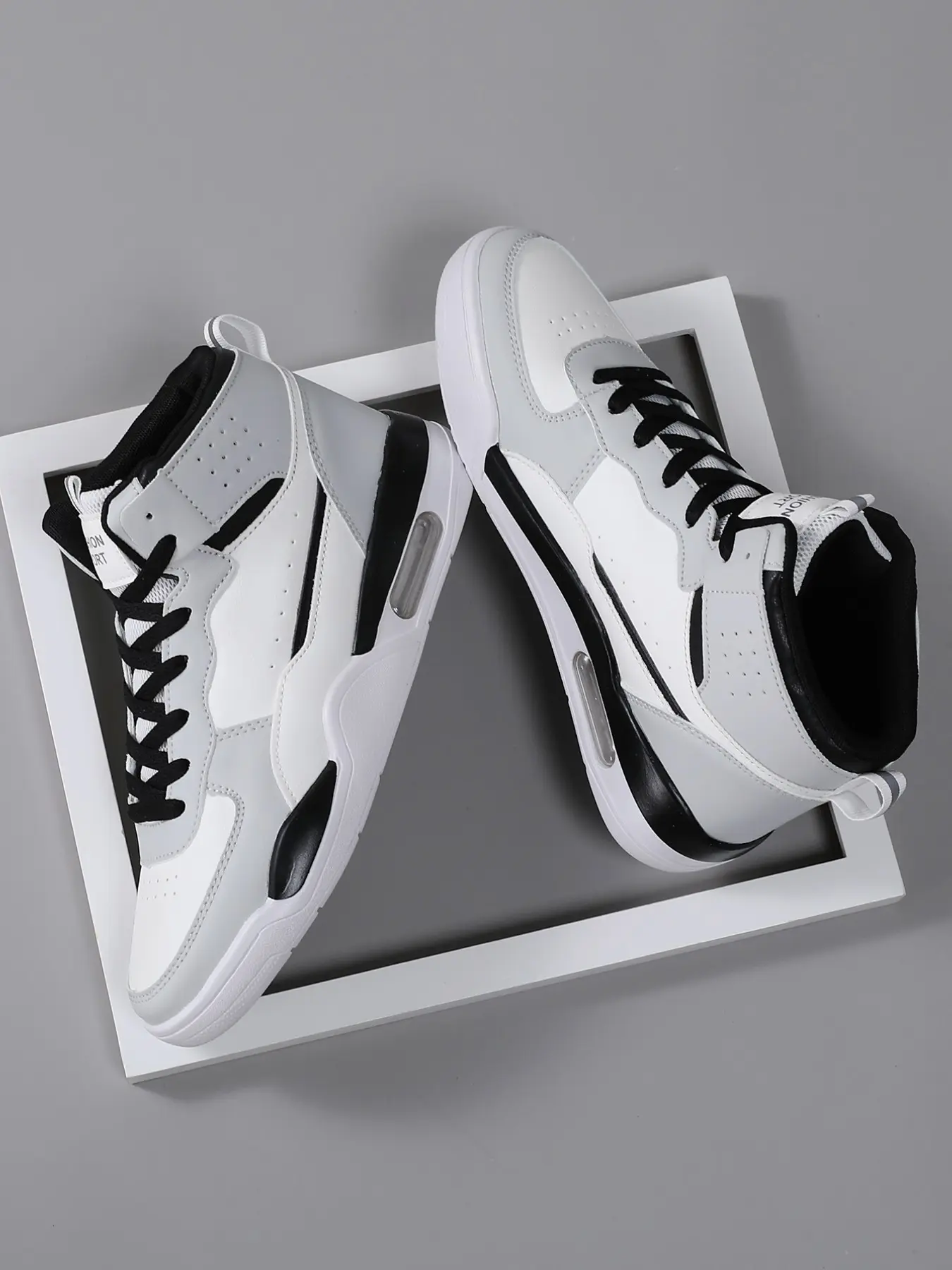Men's Athletic Shoes, Sports Shoes, Athletic Footwear Sneakers, College Style Colorblock Design, Retro Sporty Look, Stable & Comfortable, Ideal for School, Travel, Fitness