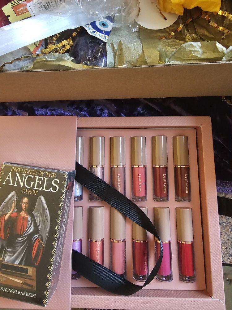 Aura Box All-in-one Set .MYSTERY BOX-crystals, candles,  cards, sage, palosanto, incense,  pink puff, head band Auspicious Auspicious Auspicious Birthday. gift box