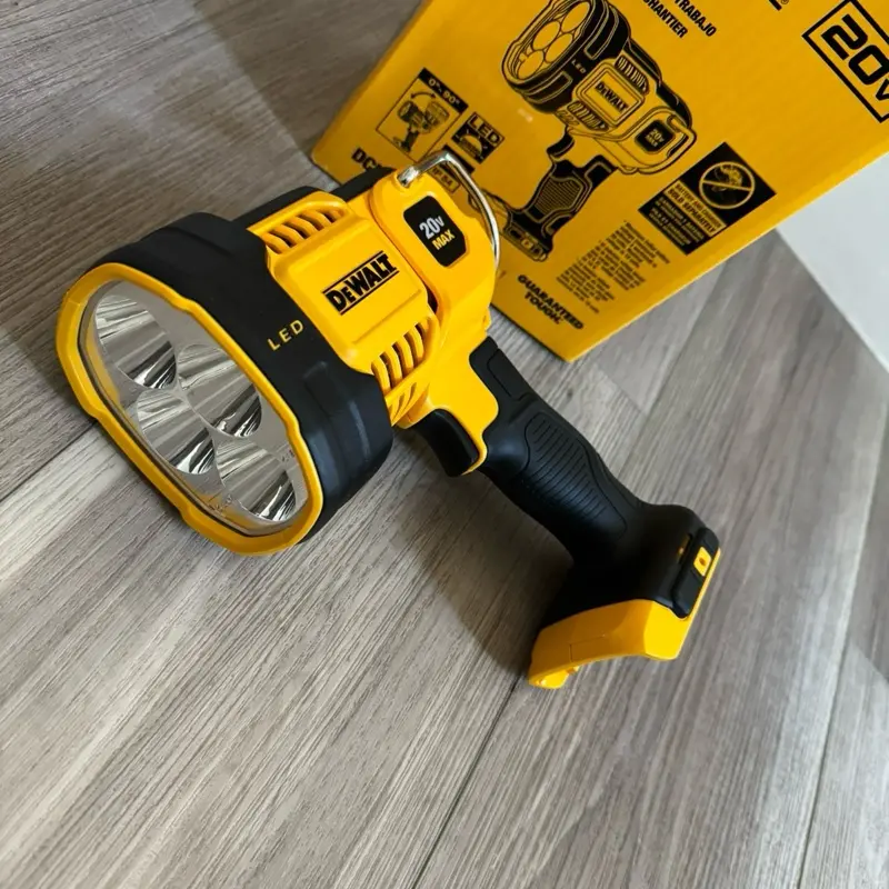 Dewalt 20V MAX Cordless LED Jobsite Spotlight
