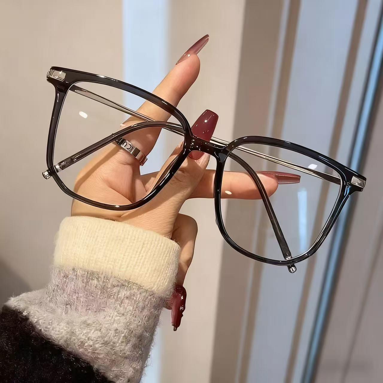 2026 Y2K Retro Square Tortoise Shell Frame Glasses Stylish Unisex Lightweight Casual Style for Work Daily Use TR & Zinc Alloy Decorative Lens