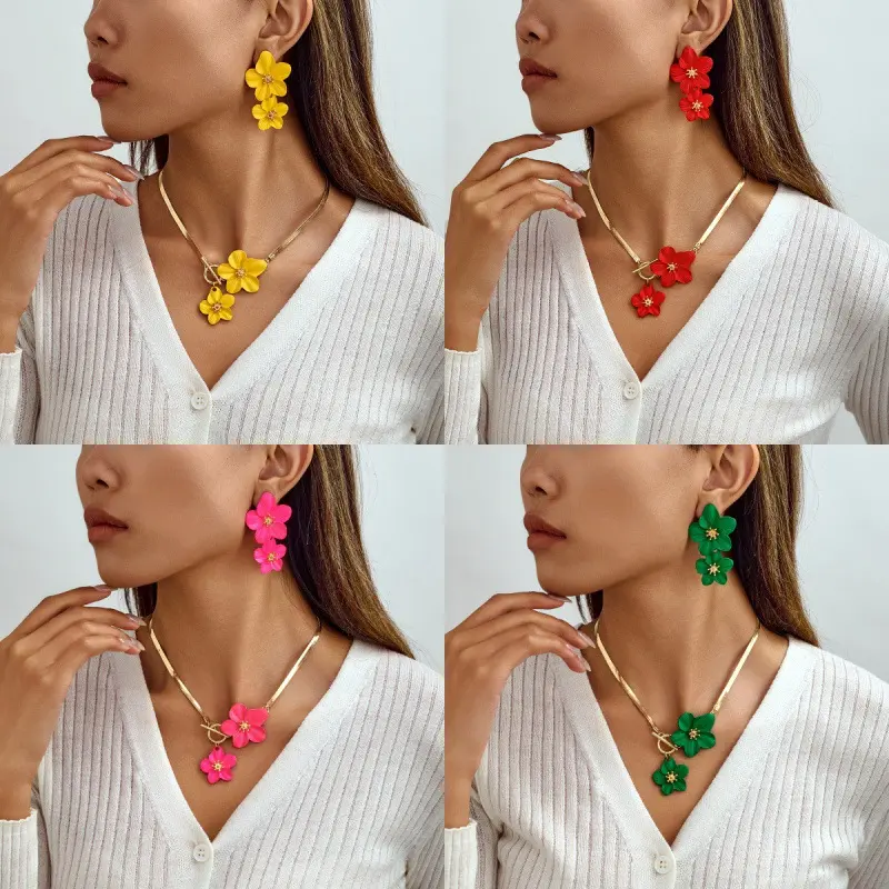 Fashion Jewelry Set for Women, 3-Piece Boho Plumeria Flower Gold Plated Enamel Snake Chain Choker & Drop Earrings, Bridal Wedding Accessory, Necklaces Earrings Set, Bridal Accessory, Boho Chic Aesthetic, Boho Western Jewelry Sets