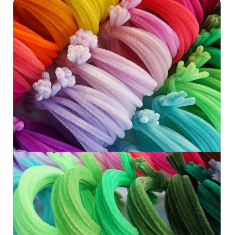 300 pieces of pipe cleaners in 3 assorted colors(pink,white,green), approx. 6mm in diameter, 12 inches in length, to bring life to your creations to satisfy your need Superior Quality: Made of wire and fiber, can be bent, tw