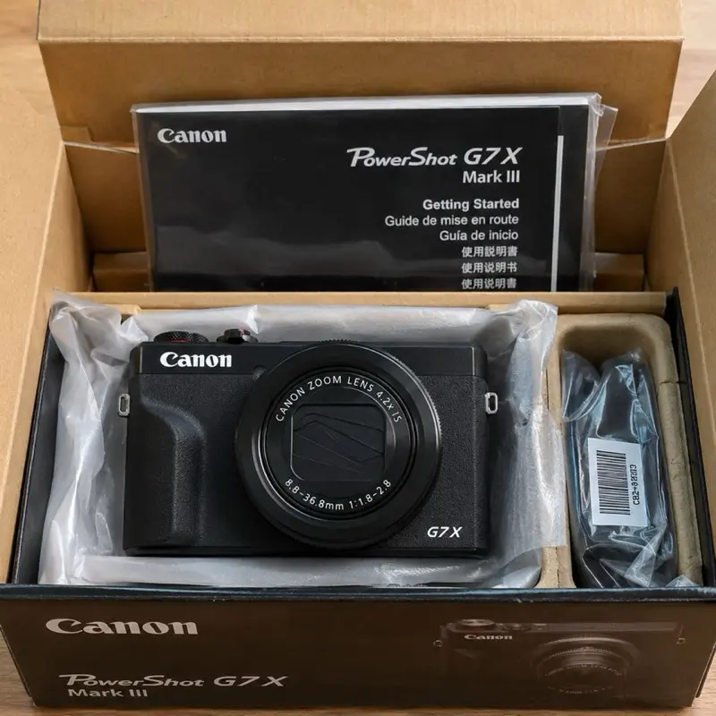 Brand New Canon G7x Camera Mark III