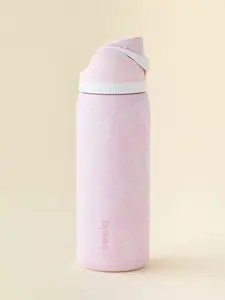 [PRE-ORDER SHIPPING 15-20DAYS] 32oz Stainless Steel Insulated Water Bottle with FreeSip Lid – Pink Ribbon Colorway, Reusable Hydration Bottle for Gym, Travel & Women's Day Gift