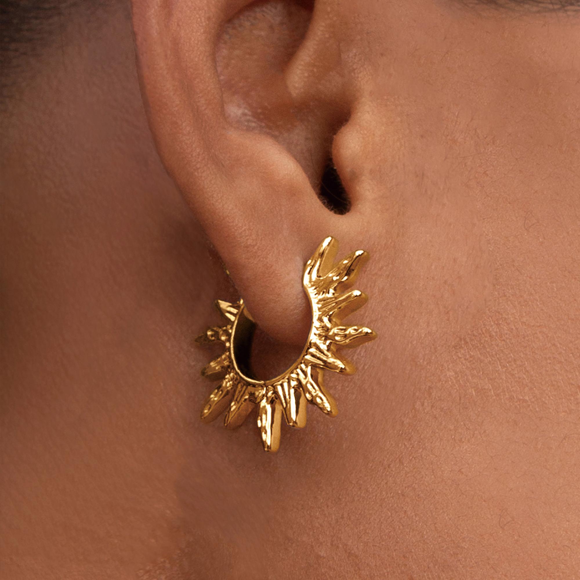 en route Gold Sun Hoop Earrings, Textured Everyday Pieces with Sun-inspired Design, Versatile Chic Accessory Perfect for Both Minimal & Statement Outfits