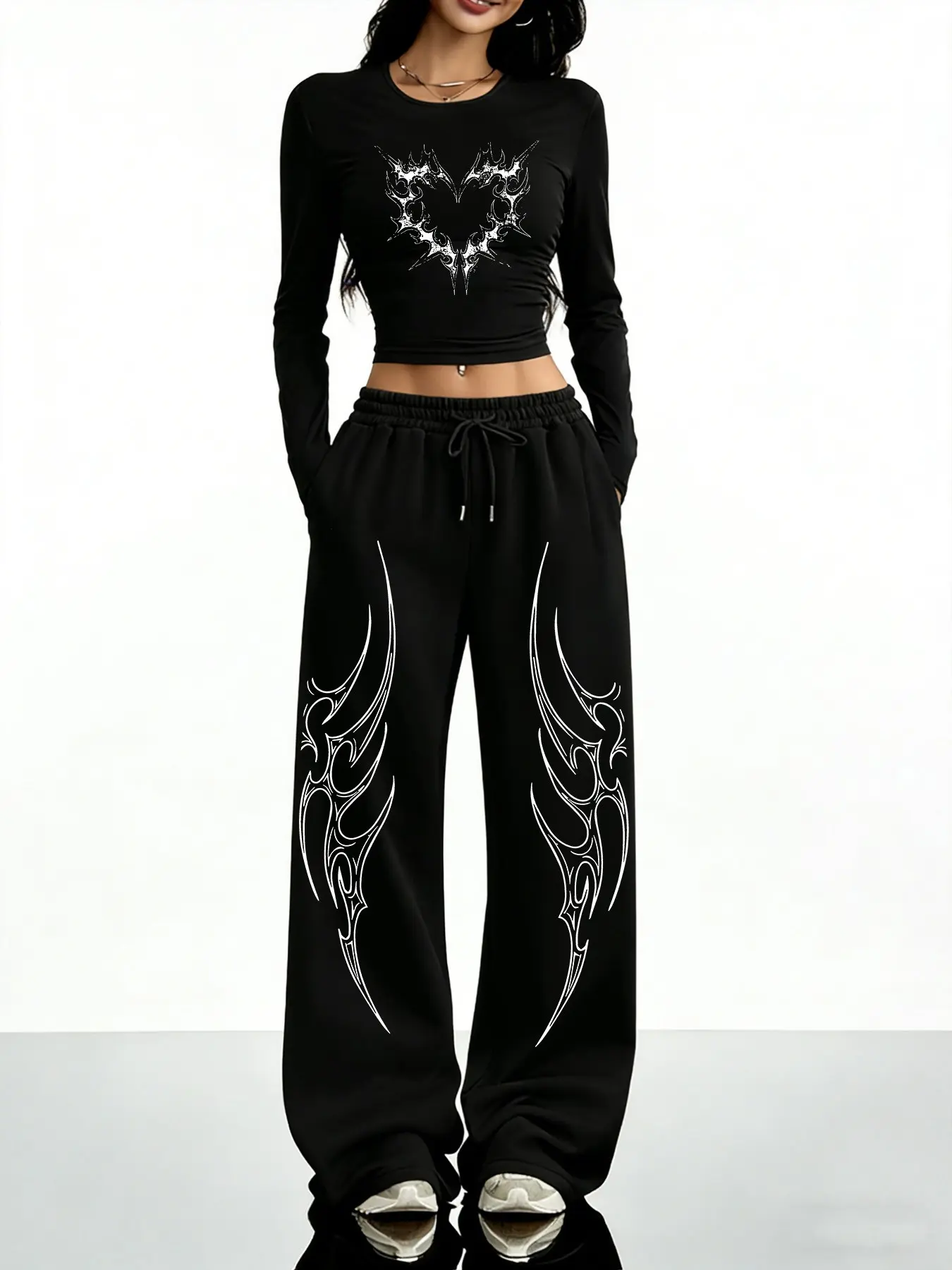 Women's Slim Fit Round Neck Long Sleeve Top + Casual Straight Leg Sport Pants Set, Gothic Print, All Seasons, Streetwear Tracksuit Set, Athleisure Sportswear Set, Athleisure Workout Set, Sport Casual Outfit