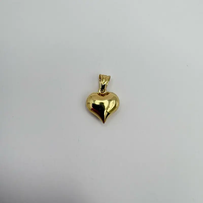 10k Gold Heart Charm, Elegant Pendant Design Jewellery, Stylish Accessory for Men's Accessories