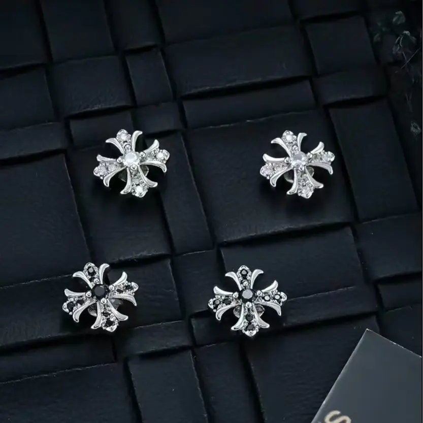 Women's Vintage Silver Cross Stud Earrings - Gothic Punk Retro Costume Jewelry, Lightweight Cross Flower Unisex Daily Fashion Accessories