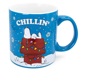 Peanuts Snoopy "Chillin" Ceramic Mug | Holds 20 Ounces
