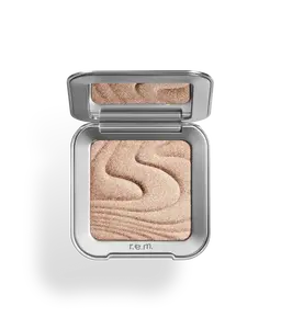 r.e.m. beauty interstellar highlighter topper