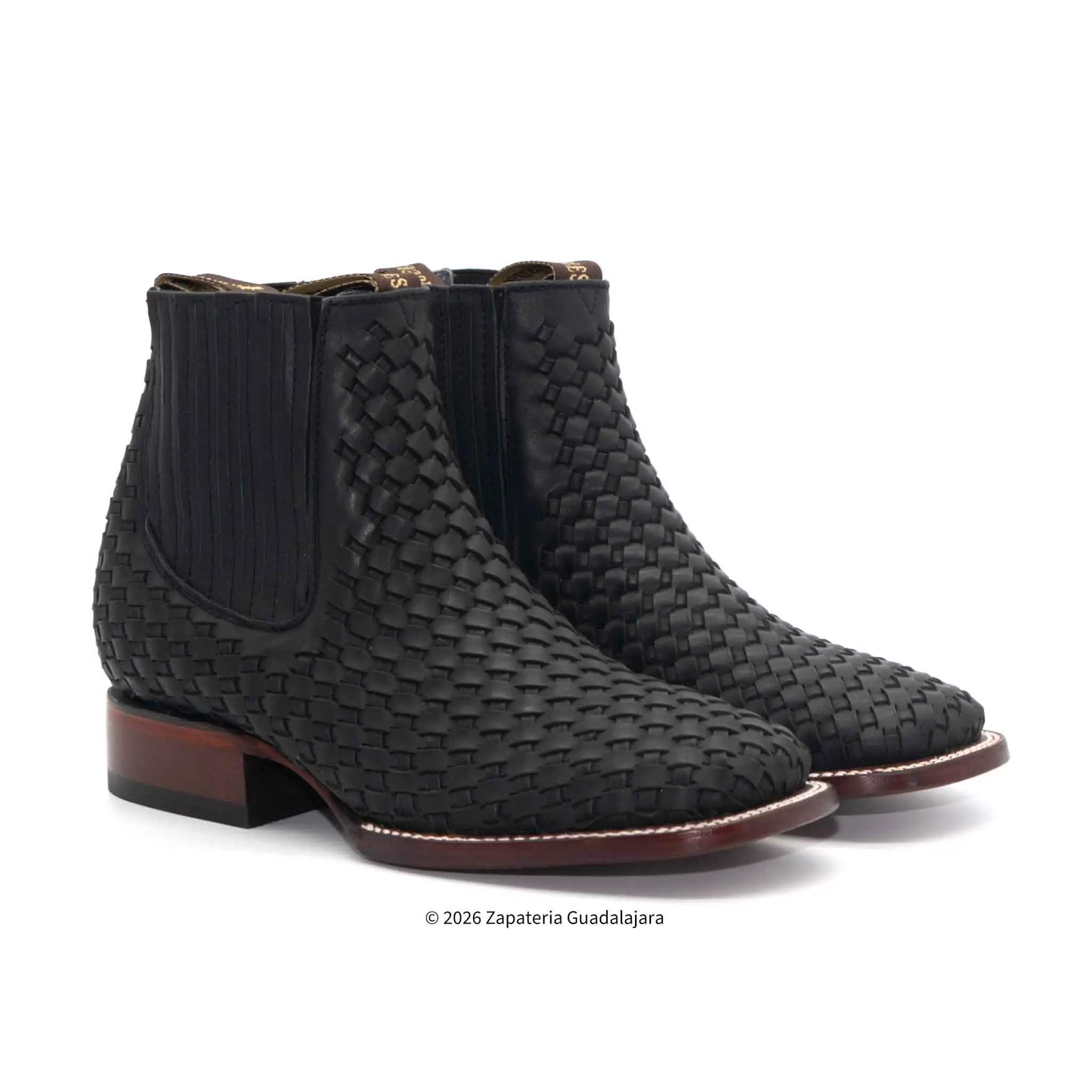 Petatillo Black Wide Square toe leather boot-502805