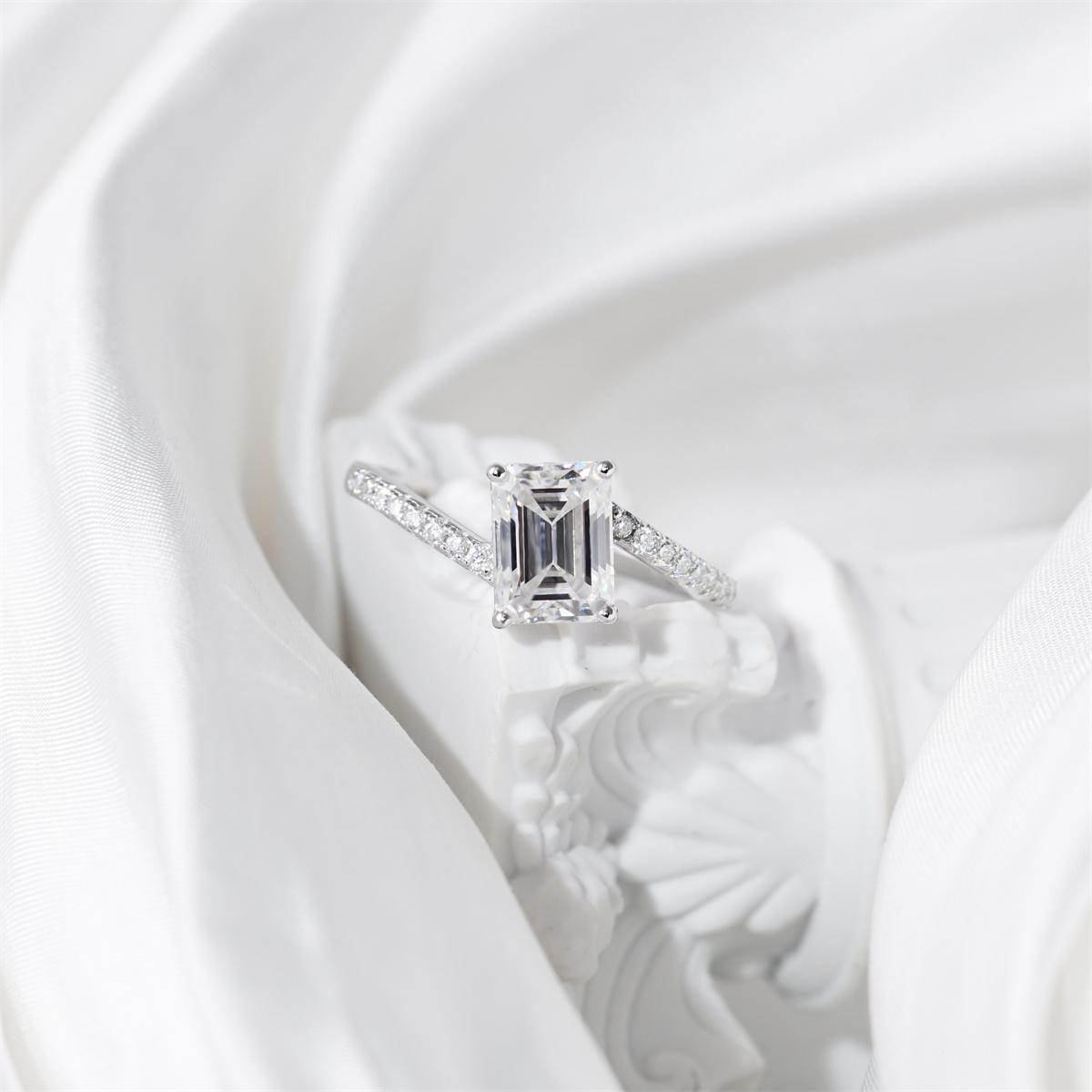 Delzzad 2ct Sparkling Step Cut Engagement Ring Wedding Band Synthetic Moissanite S925 Ring Band Jewelry Perfect Birthday Engagement Wedding Anniversary Christmas Gift