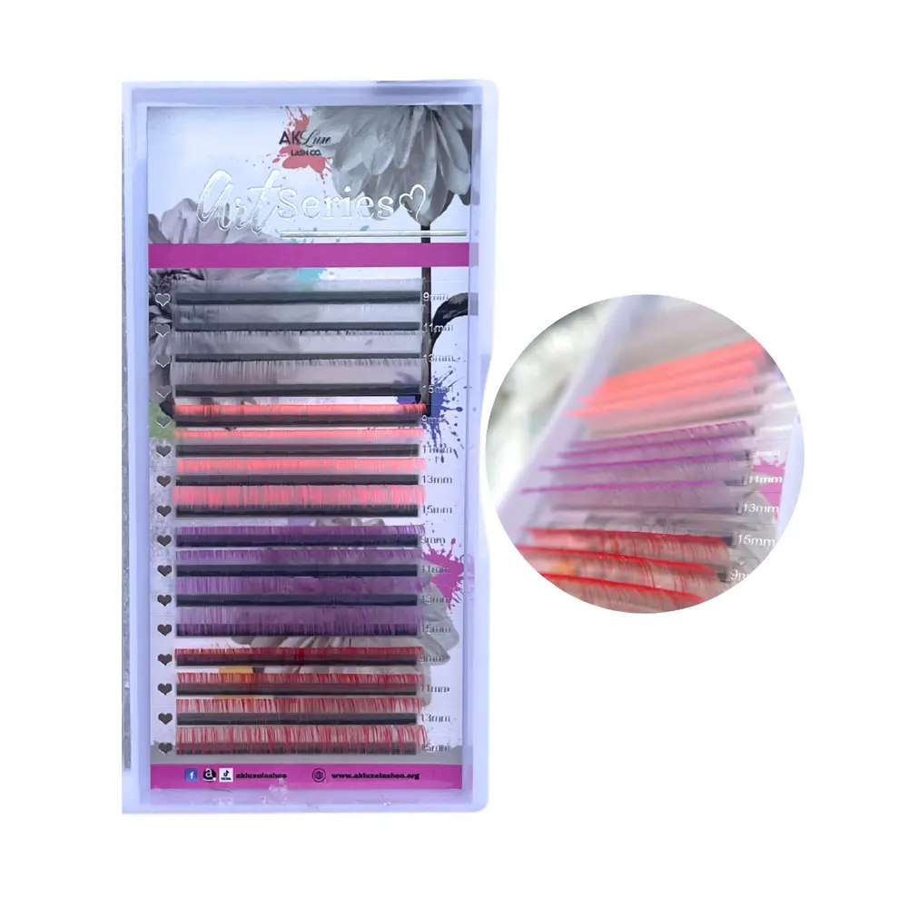 Art Series Ombré & Silver Color Lash Tray – CC Curl 0.03 | White Base Ombré + Silver Accent Lashes (9–15mm)