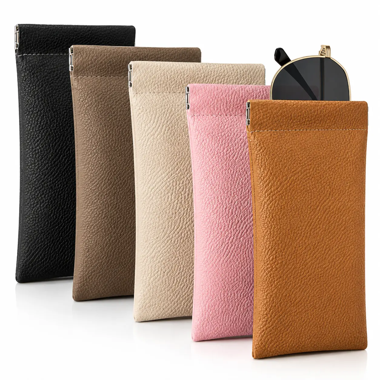 Soft PU Leather Sunglasses Pouch with Keychain, Elastic Self-Closing Eyeglasses Case with Cleaning Cloth, Anti-Scratch Lightweight Glasses Holder, Portable Minimalist Eyewear Sleeve for Women & Men