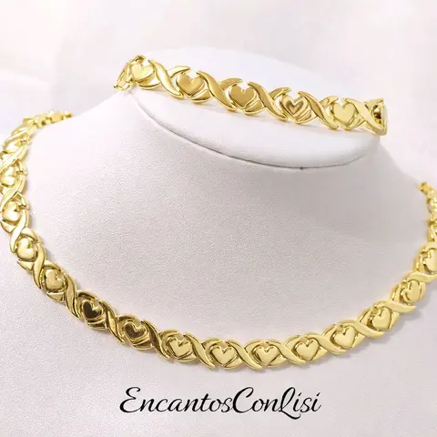 XoXo Brand Gold-Tone Elegance Necklace & Bracelet Set - 18 Inch Collar & 7.5 Inch Bracelet - Stylish Jewelry Set
