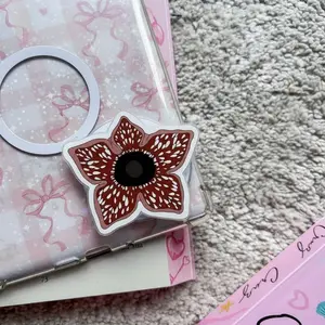 Stranger Things Demogorgon Flower MagSafe Magnetic, Hellfire Club Phone Grip Stand Horror Monster Phone Holder Kickstand for iPhone 15 14 13