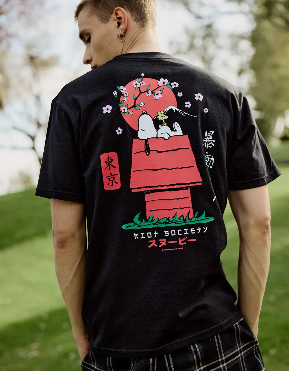 RIOT SOCIETY Peanuts Pagoda Mens Tee