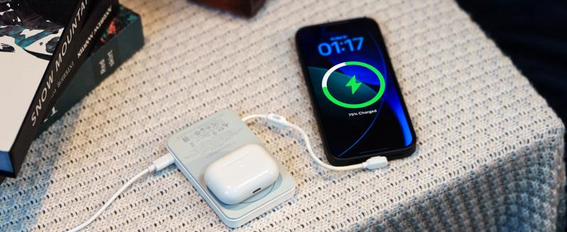 【Exclusive TikTok Gift】ECOFLOW Rapid Mag Power Bank 10,000mAh, Qi2.2 25W Wireless Charging, 0.6'' Ultra-Slim Magnetic Portable Charger, Built-in USB-C Cable, Qi2 Certified Fast Charging Battery for iPhone 17/16/15/14/13/12