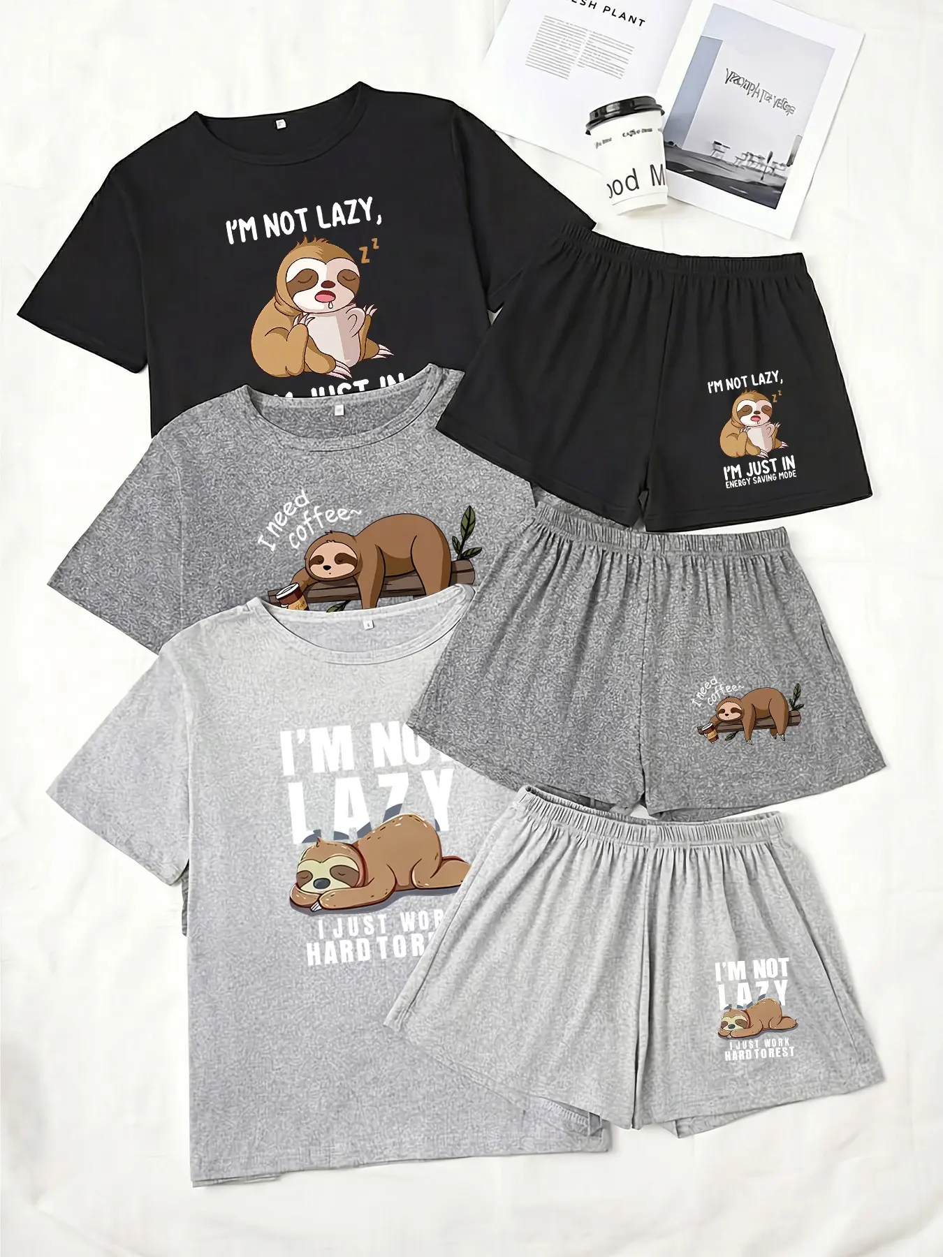 Three-Piece Pajama Set for Women, Pajamas for Adults, Nightwear Pjs, Loungewear Pjs Set, Short Sleeve and Shorts, Cartoon Tree Squirrel Print, Casual Loose-Fitting Sleepwear Pyjamas, Nightwear Outfit