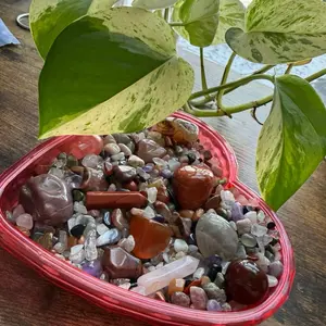 Valentines Day Crystal Confetti! Bucket