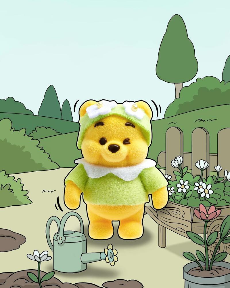 Disney Winnie the Pooh Heart Garden Series Figure Vinyl Blind Box - Cute and Soft  Plush Toy, Perfect for Hanging on Bags, Keys or Backpacks. A Lovely Gift for Any Occasion