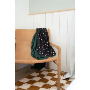 BLACK CACTUS (OLIVE) BLACK CACTUS (OLIVE)