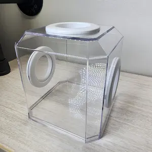 Den Tri Vent 4x4x4 Jumping Spider Enclosure (holds fruit flies)