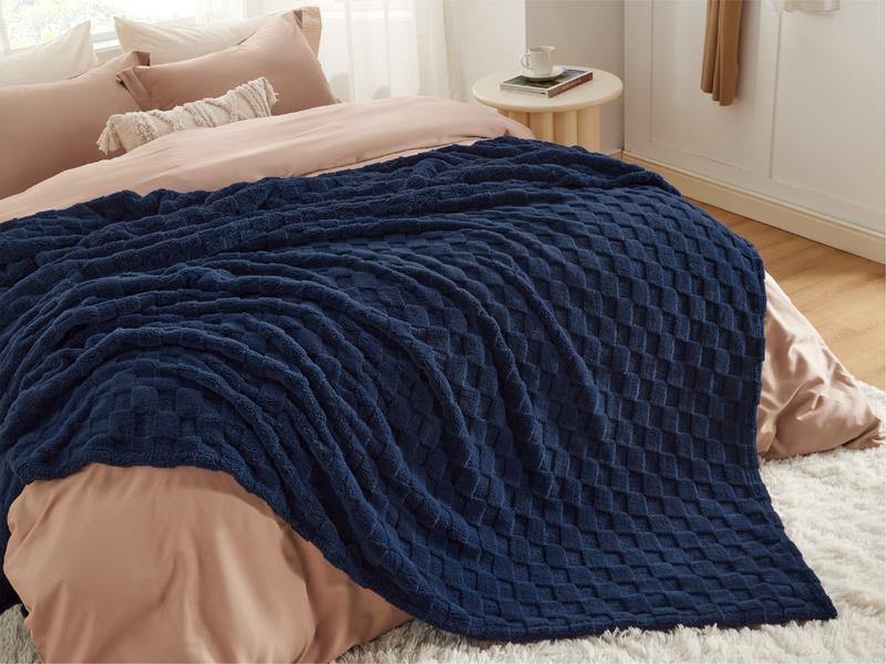 Bedsure Ultra Soft Cozy Microfiber Fleece Blanket for Couch Bed - Super Soft Plush Lambskin Blanket with Classic Plaid Pattern for Home Office Sofa Bed Room Accessories Travel Essentials Bedsure Ultra Soft Cozy Microfiber Fleece Blanket for Couch Bed - Super Soft Plush Lambskin Blanket with Classic Plaid Pattern for Home Office Sofa Bed Room Accessories Travel Essentials