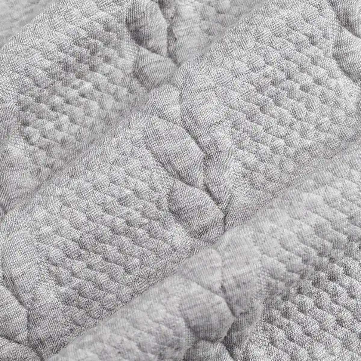 2-piece men's casual sports outfit - short-sleeved round-neck T-shirt and matching shorts, made of breathable polyester fiber, in solid color with side pockets, perfect for casual wear and light training, fitness shorts