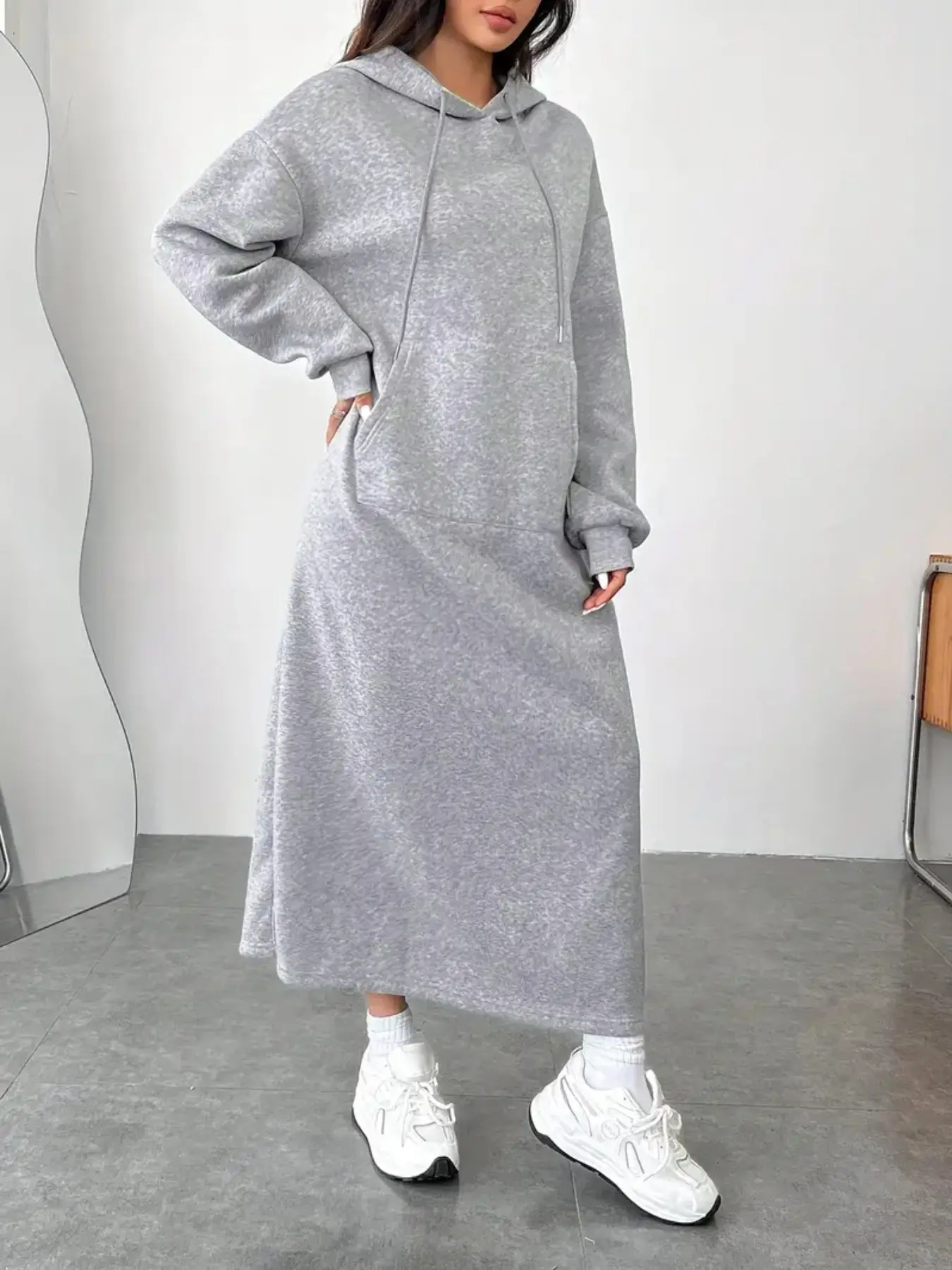 2026 Fall New Street Fashion Women's Sporty Casual Over-Knee Long Hooded Sweatshirt Dress, Loose-Fitting, Drawstring, Long Sleeve