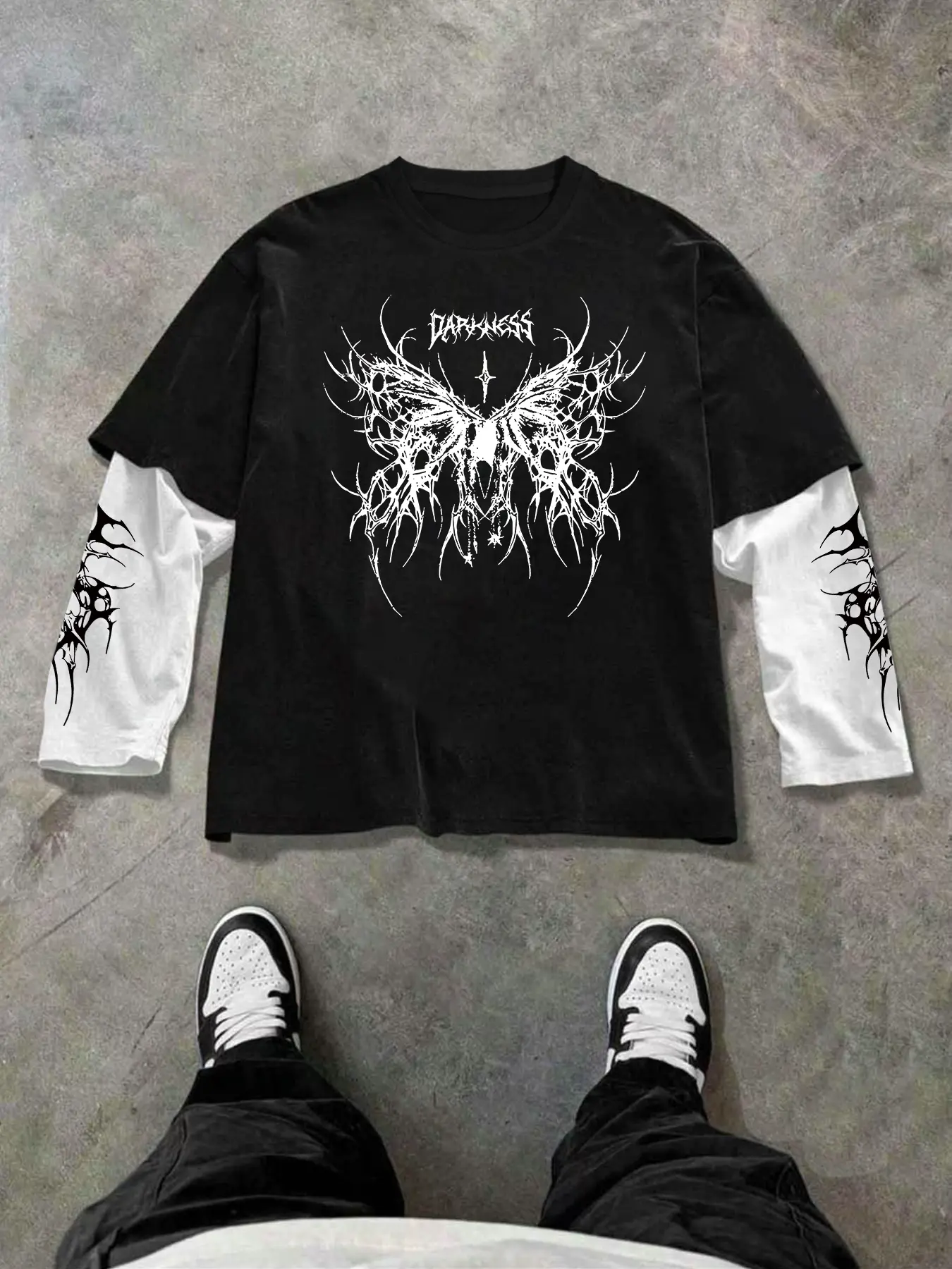 Oversized Black and White Contrast T-Shirt, Harajuku Grunge Layered Look Casual Aesthetic Top with Skeleton Butterfly Graphic, Unisex Streetwear for Music Festivals