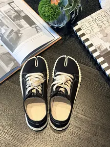 Soft Leather Tabi Split-Toe Slip On Flats, Breathable Summer Daily Shoes, Comfort Casual Footwear for Office Work Errands & City Walking, Must-Have Fashion Footwear