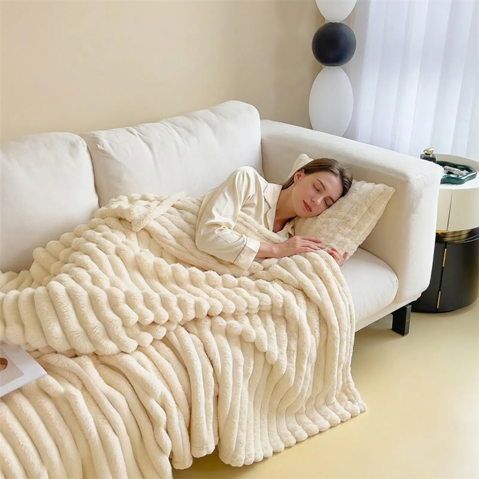 1Pc artificial luxury rabbit blanket, flannel thickened thermal sofa, bed, office, travel multi-purpose blanket, Valentine's Day gift for all seasons