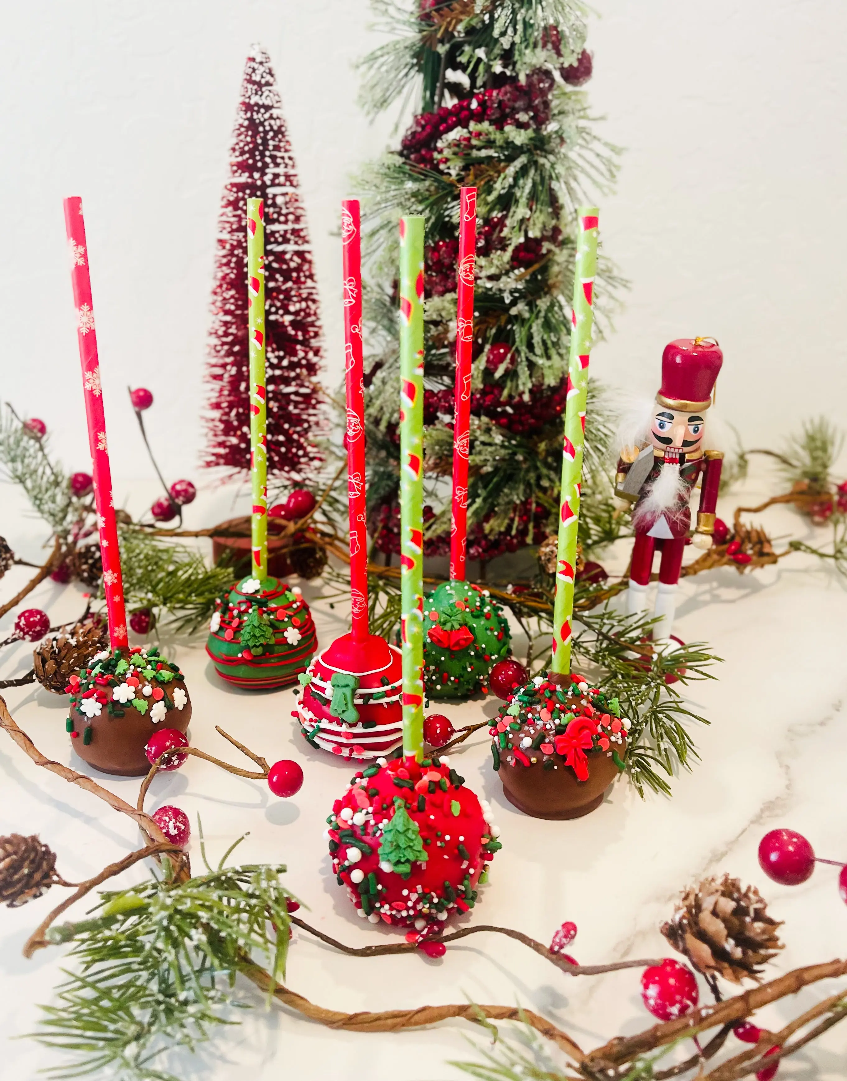 Christmas Ornament Cake Pops