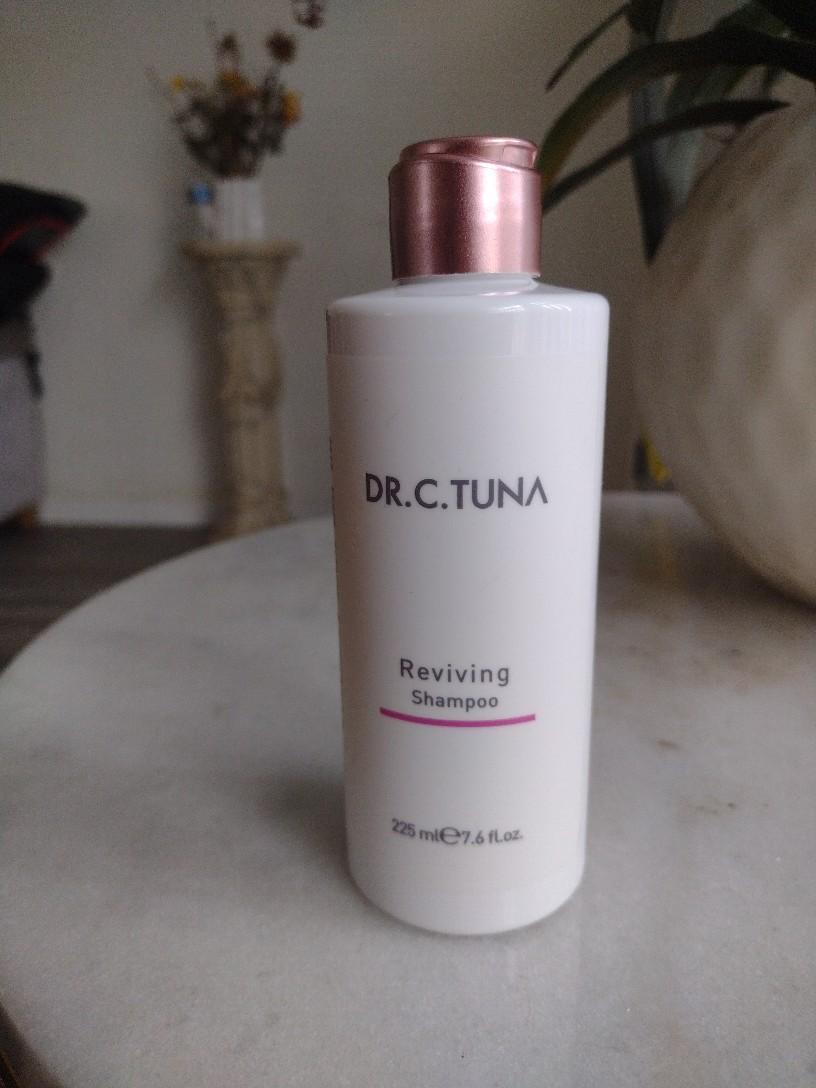 DR.C.TUNA REVIVING SHAMPOO