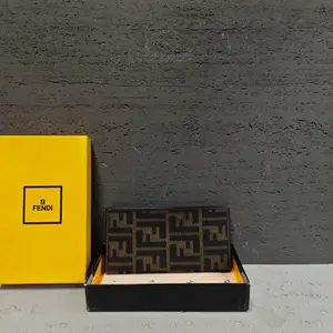 Pre-owned FENDI Canvas Shoulder Bags 7.8'' R1399 Shoulder Bag C14303410836 0311 T3 Mia