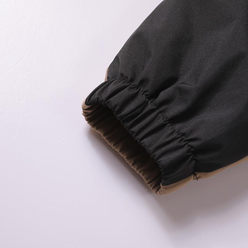 Men’s casual color-block collared jacket with a lightweight design—lightweight and comfortable, suitable for campus outings, sports and leisure, and everyday commuting to work. A minimalist, lightweight jacket for spring and summer.