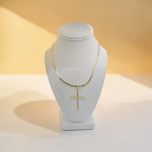 Choker With Cross Pendant