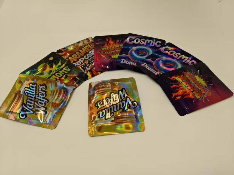 100pcs 3.5g Mylar Bags |     Exotic, Gift, Storage, Ziplock, Party Packs, Zipper, Resealable Bags |     Suitable for Christmas, Halloween, Event Party |     Style 96, Made of Polypropylene