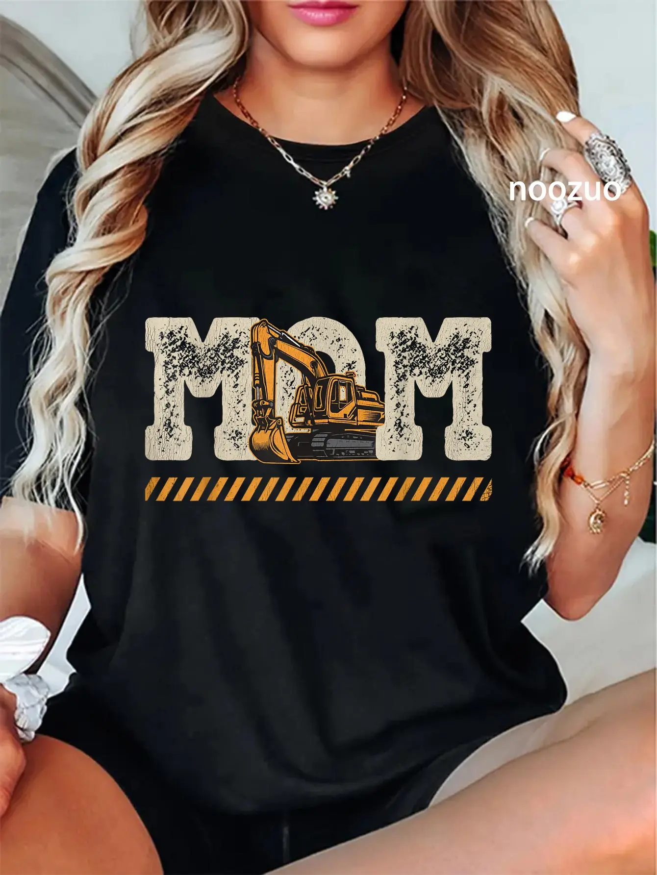 100% Cotton Excavator Mom Mother's Day Construction Mother Birthday T-Shirt