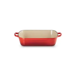 Le Creuset Signature Roaster 5.25 Quart - Multiple Colors