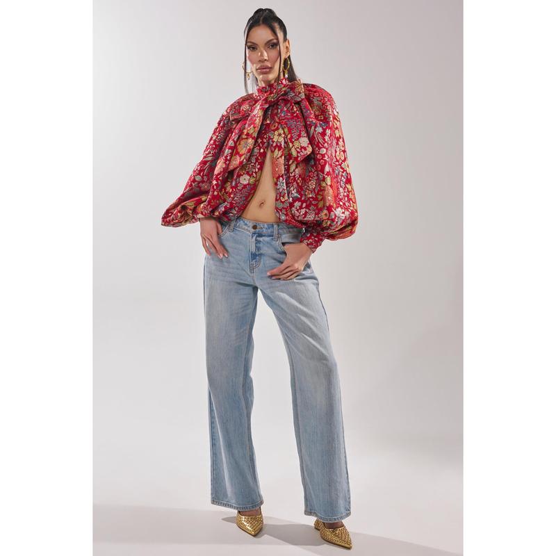 ETHEREAL FLORAL PUFF SLEEVE BROCADE TOP