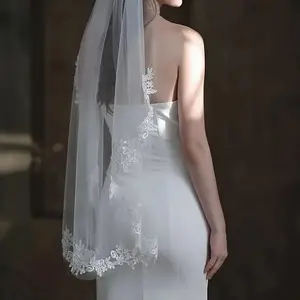 Romantic Lace Bridal Wedding Veil - Elegant Polyester and Spandex Bride's Veil with Floral Design and Delicate Edging