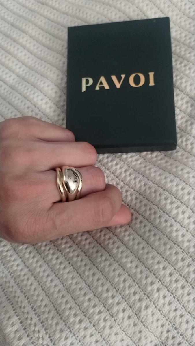 Item: Yellow Gold, 7