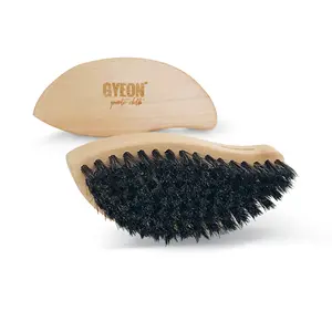 Gyeon Q2M LeatherBrush | Safe Leather Cleaning Brush for Deep Pore Agitation | Soft Natural Horsehair Bristles Gentle on Dye | Ergonomic Wooden Handle with Rounded Edges for Wet Grip
